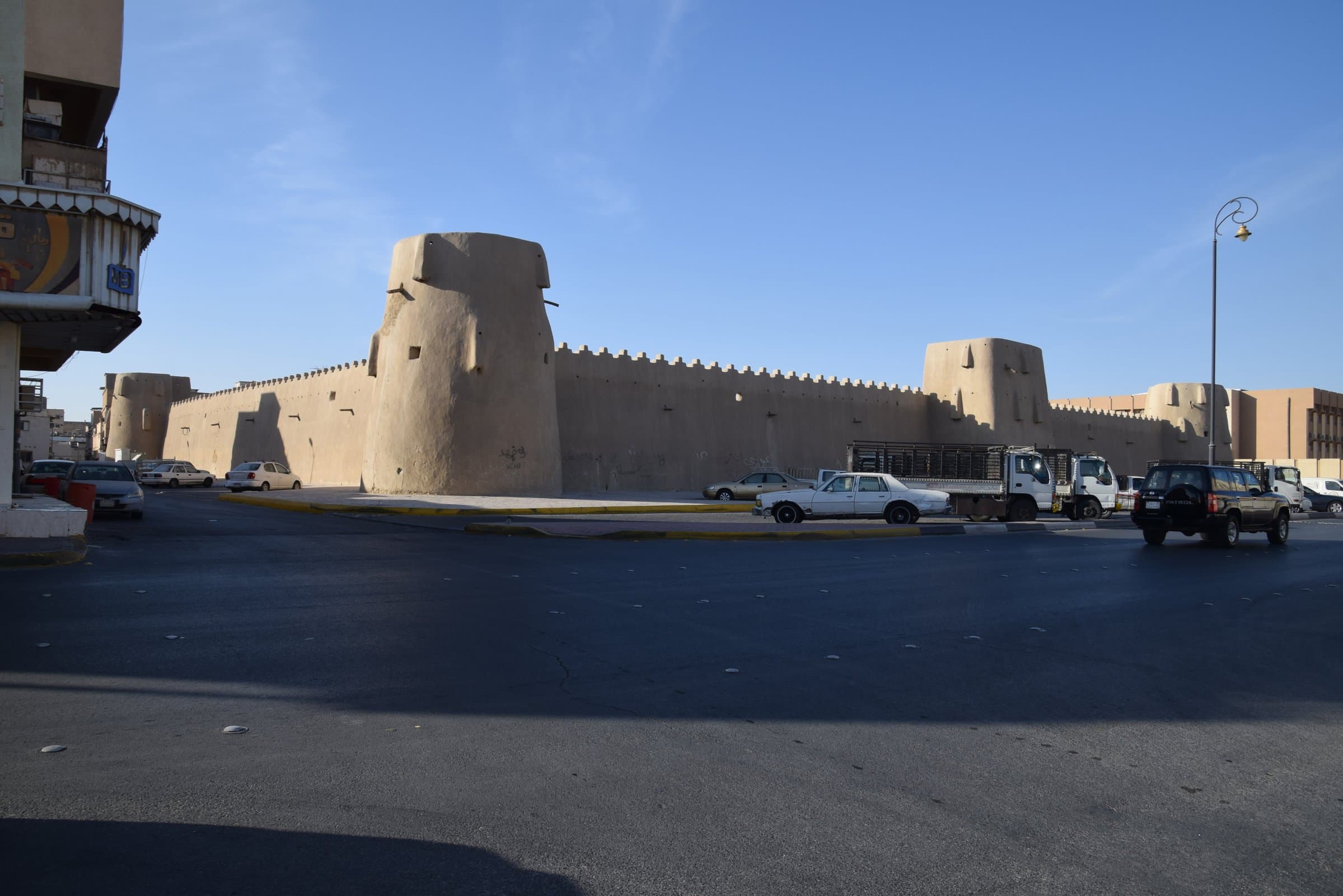 قصر خزام (الهفوف)