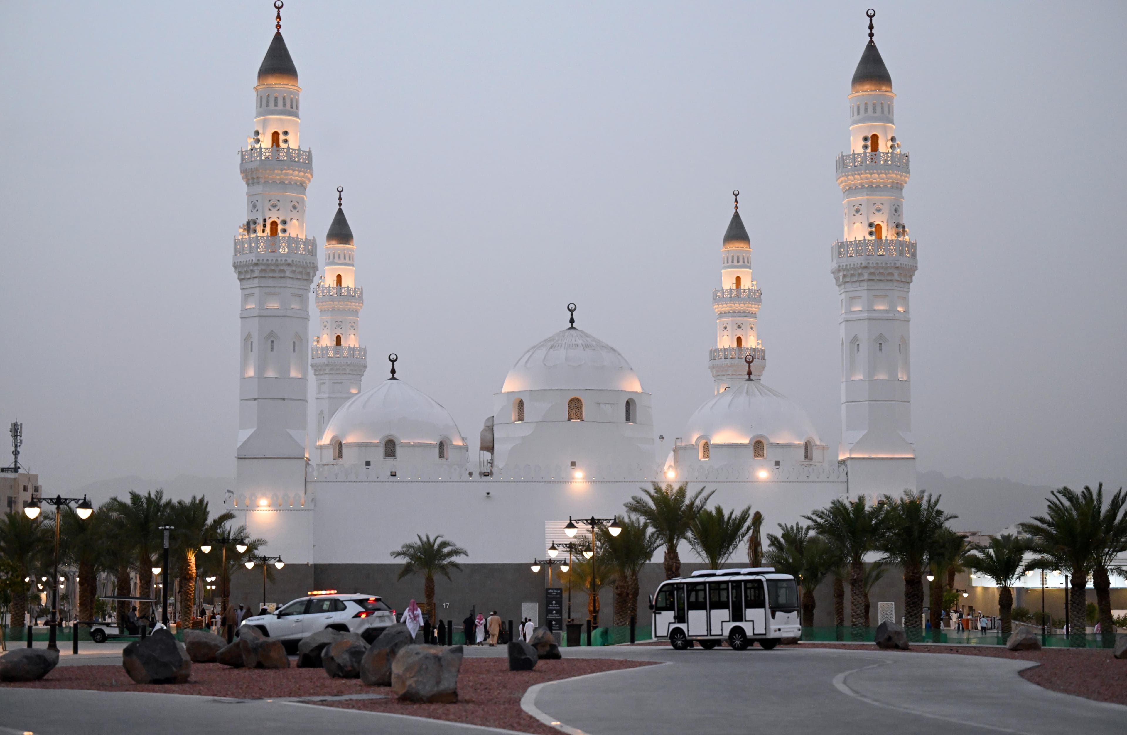 مسجد قباء التاريخي في المدينة المنورة