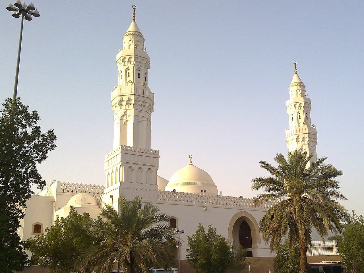 مسجد القِبلتين