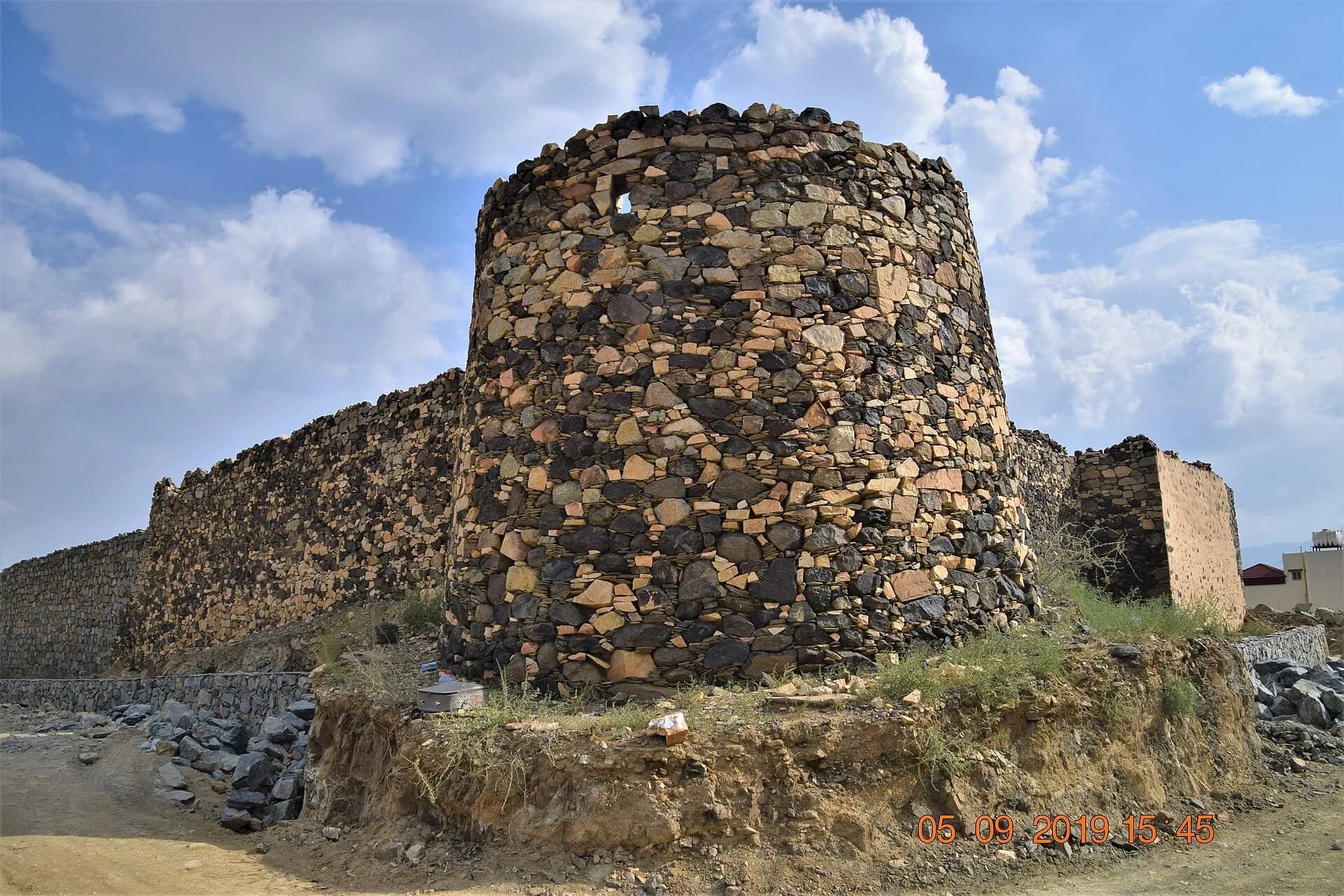 قلعة شمسان